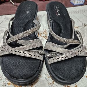 Womens Sketchers wedge strappy sandals. Great used condition. Super comfortable